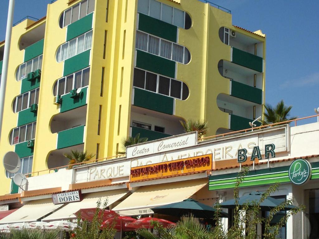Parque Das Amendoeiras Vilamoura Exterior photo